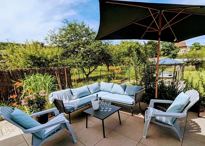 Le Cemarose: Spa, Jardin, Terrasse Et Jolie Vue Au Coeur D\'Epernay